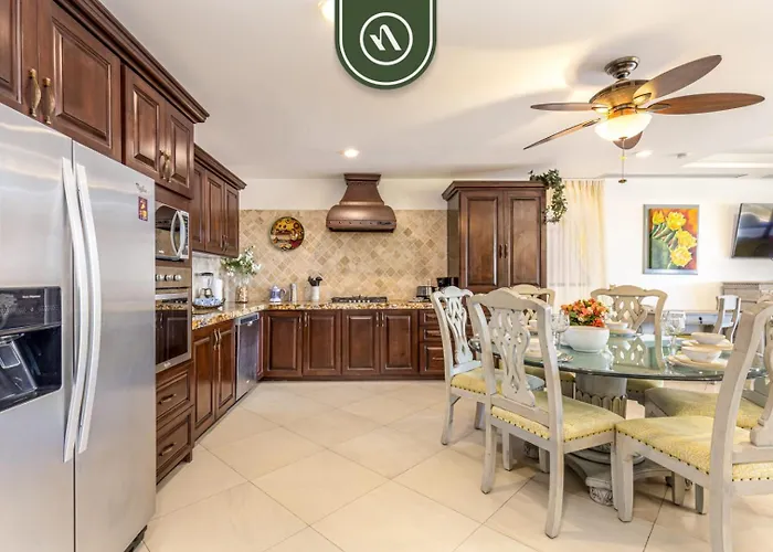 Great With Private Balcony - Ocean View
